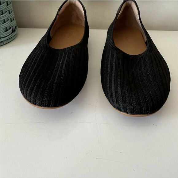 Everlane   - Picture 6 of 10